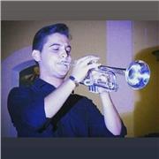 Sono uno studente del conservatorio  A. Scarlatti  di Palermo, studio tromba e ho conseguito la ex licenza di solfeggio. Disponibile per tutte le età!